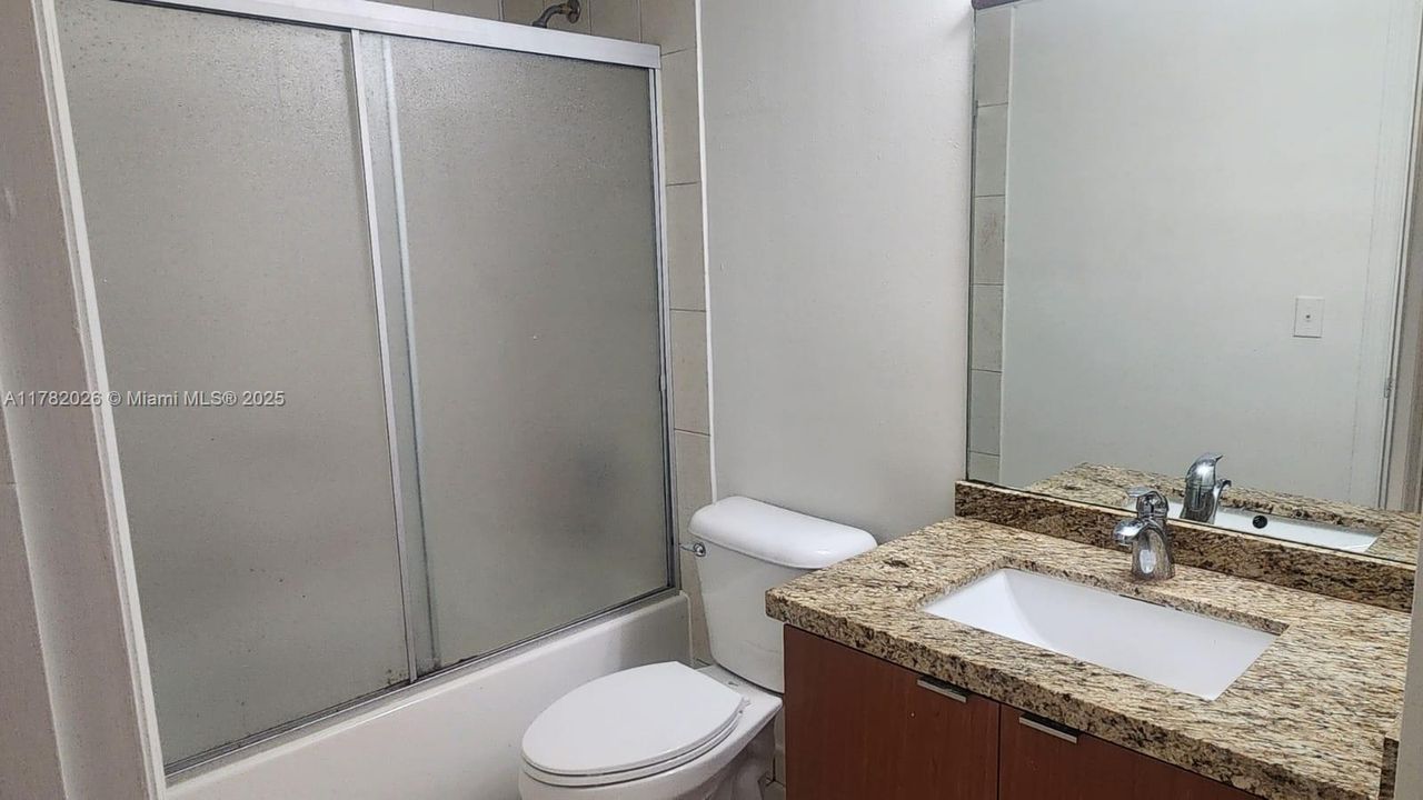 Недавно арендовано: $2,200 (3 спален, 2 ванн, 1062 Квадратных фут)