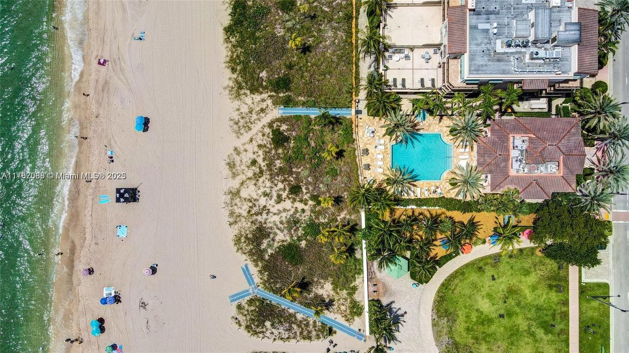Beach, Pool , Clubhouse