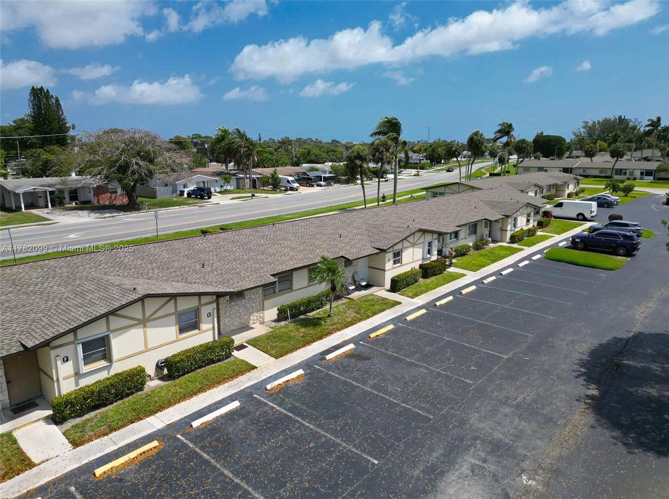 Recently Sold: $172,000 (2 beds, 2 baths, 910 Square Feet)