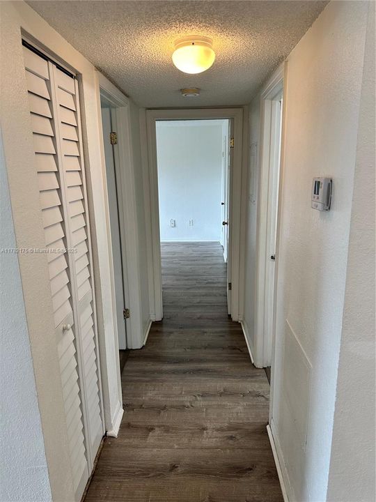 Recientemente alquilado: $1,800 (2 camas, 1 baños, 909 Pies cuadrados)