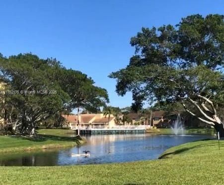 Recientemente alquilado: $1,800 (2 camas, 1 baños, 909 Pies cuadrados)