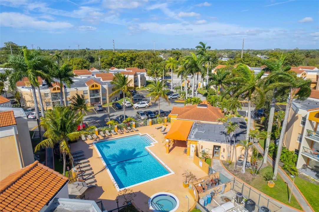 Recently Sold: $275,000 (2 beds, 2 baths, 950 Square Feet)