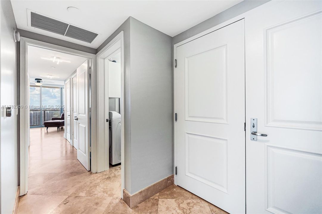 Recently Sold: $1,749,000 (3 beds, 3 baths, 2308 Square Feet)