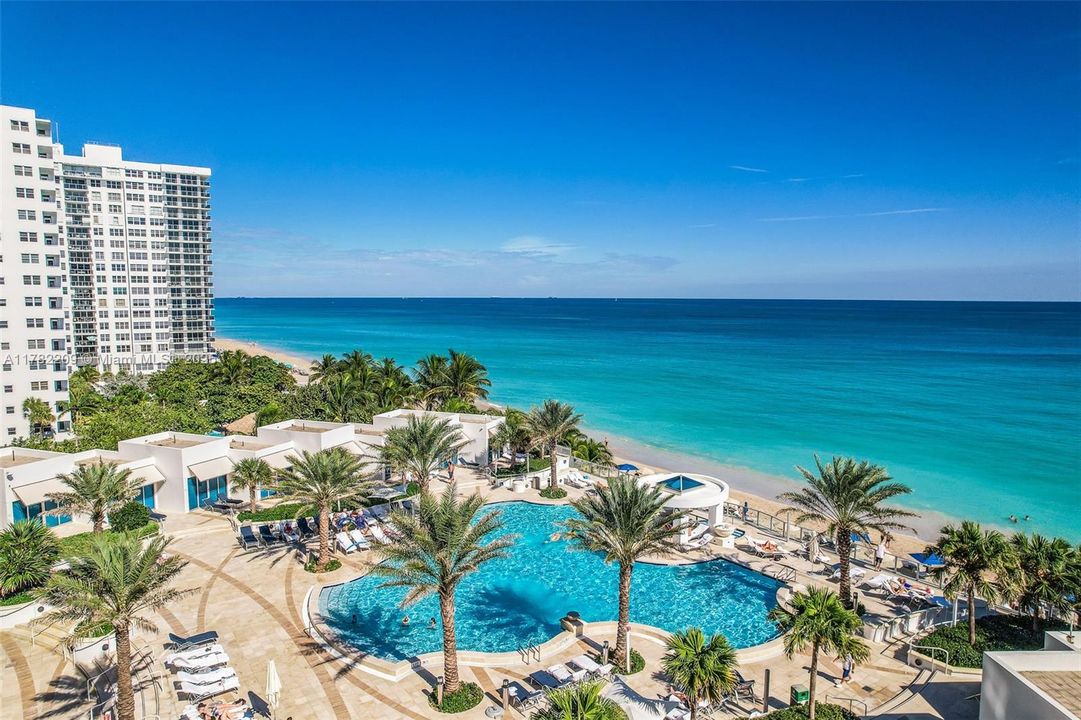 Recently Sold: $1,749,000 (3 beds, 3 baths, 2308 Square Feet)