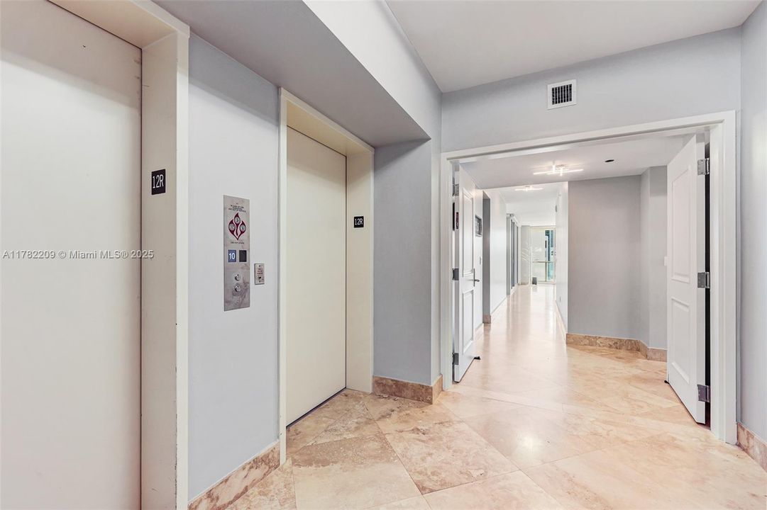 Recently Sold: $1,749,000 (3 beds, 3 baths, 2308 Square Feet)