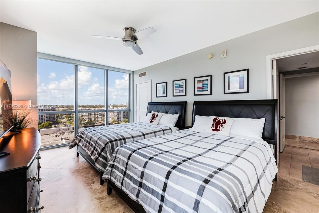 Recently Sold: $1,749,000 (3 beds, 3 baths, 2308 Square Feet)