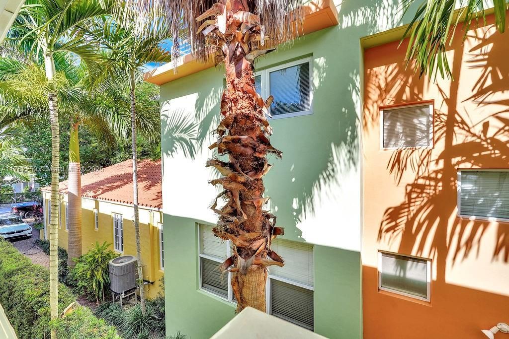 Recently Sold: $225,000 (0 beds, 1 baths, 447 Square Feet)