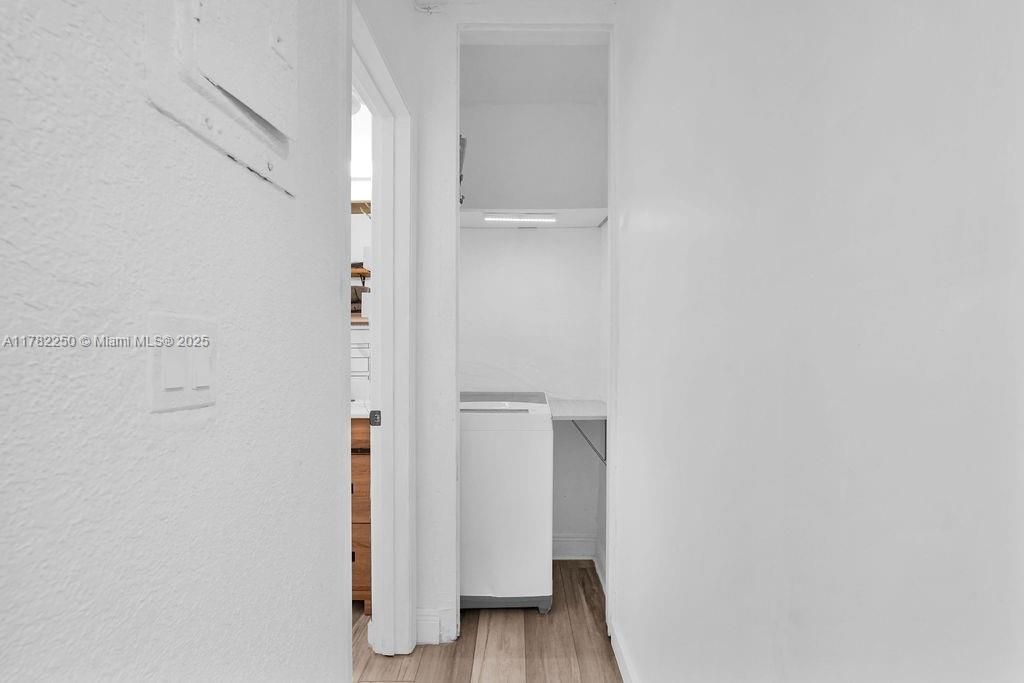 Recently Sold: $225,000 (0 beds, 1 baths, 447 Square Feet)