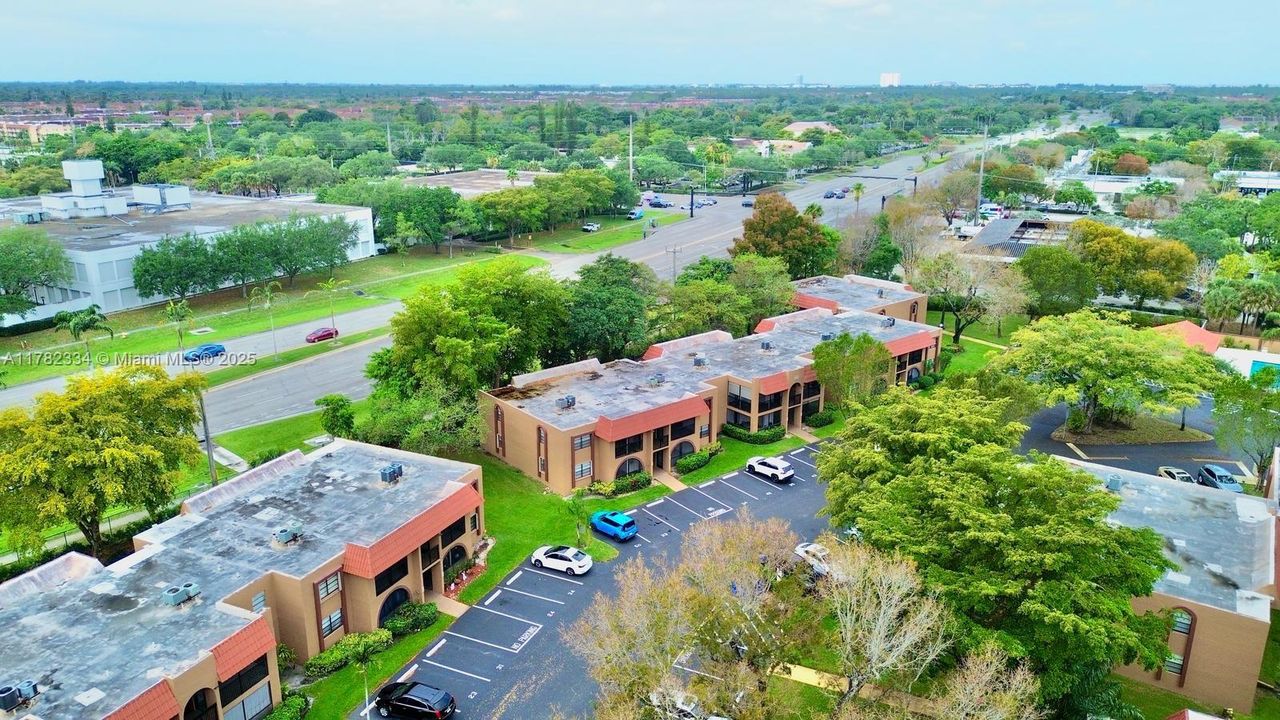 Recently Sold: $290,000 (2 beds, 2 baths, 1080 Square Feet)