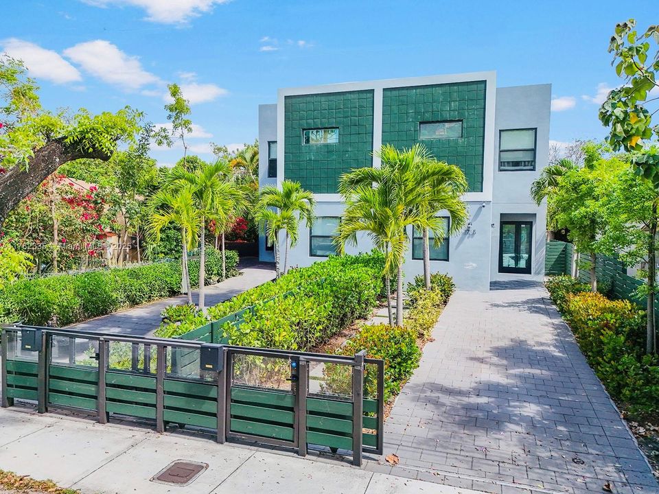 Vendido Recientemente: $1,695,000 (0 camas, 0 baños, 5188 Pies cuadrados)