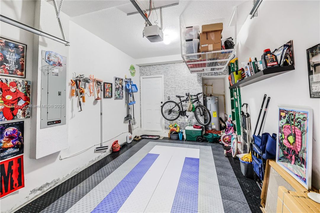 Недавно продано: $425,000 (2 спален, 2 ванн, 1282 Квадратных фут)