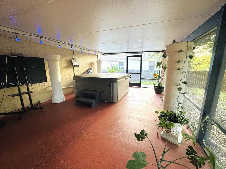 Activo con contrato: $265,900 (3 camas, 2 baños, 0 Pies cuadrados)