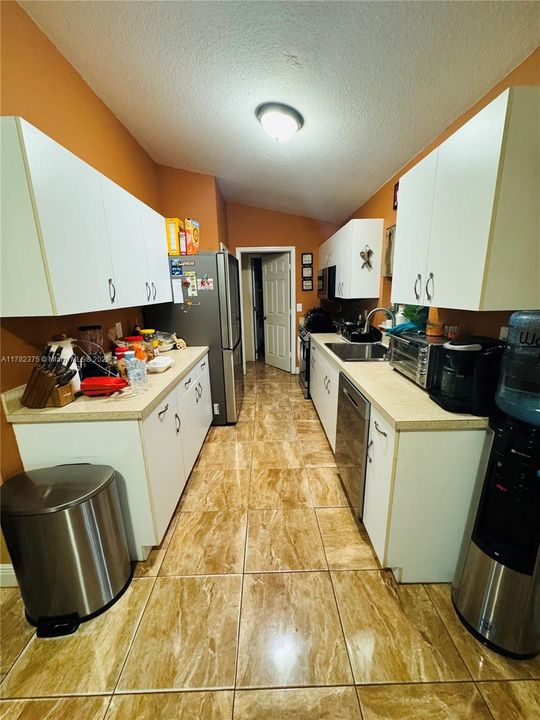 Activo con contrato: $265,900 (3 camas, 2 baños, 0 Pies cuadrados)