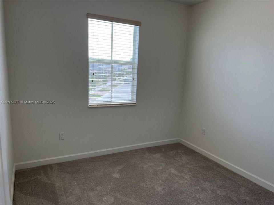 最近租的: $3,800 (4 贝兹, 2 浴室, 1983 平方英尺)