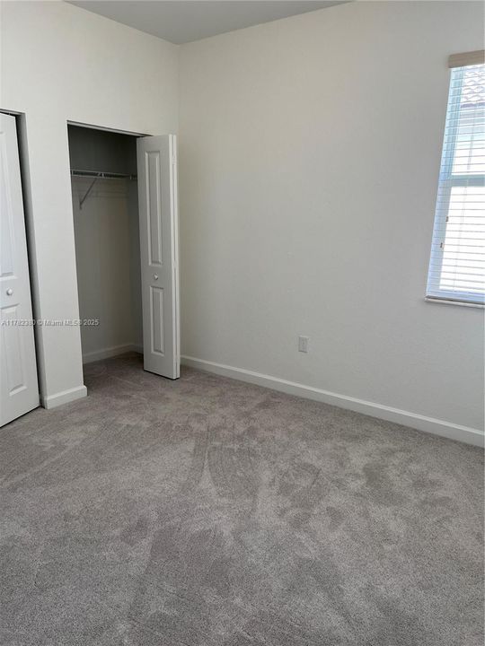 最近租的: $3,800 (4 贝兹, 2 浴室, 1983 平方英尺)