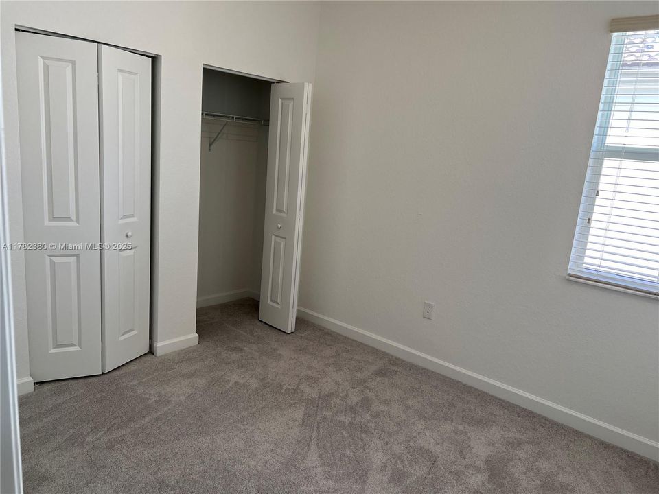 最近租的: $3,800 (4 贝兹, 2 浴室, 1983 平方英尺)