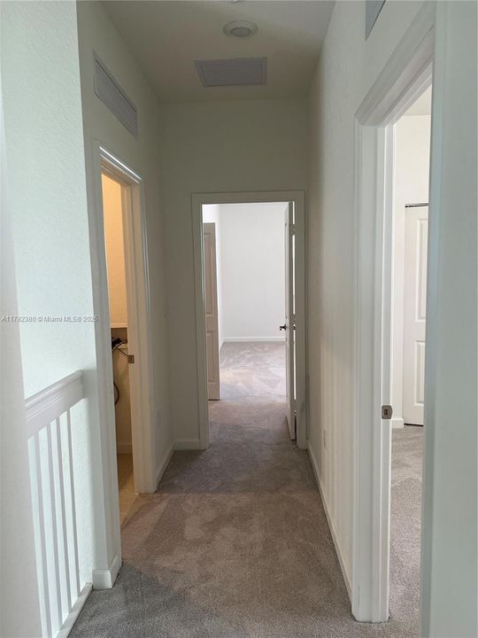 最近租的: $3,800 (4 贝兹, 2 浴室, 1983 平方英尺)