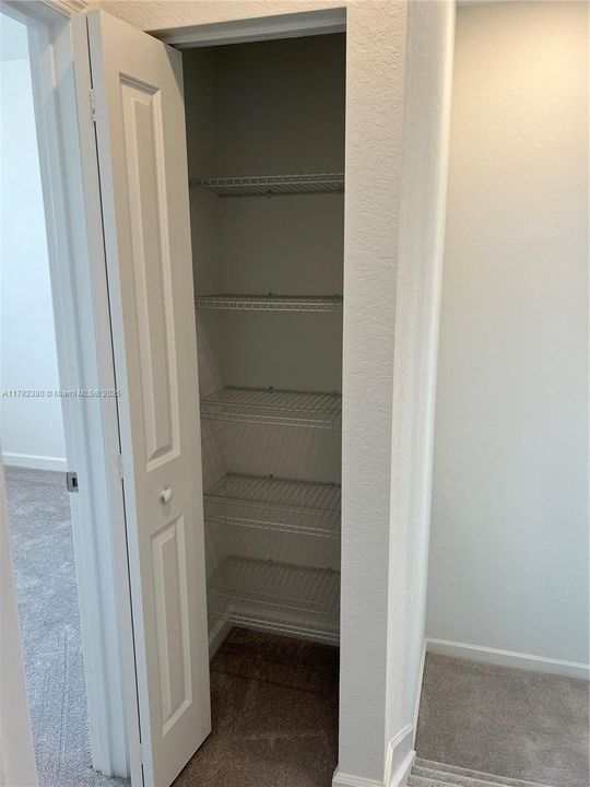 最近租的: $3,800 (4 贝兹, 2 浴室, 1983 平方英尺)