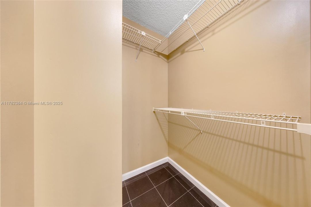 Недавно арендовано: $1,900 (2 спален, 2 ванн, 970 Квадратных фут)