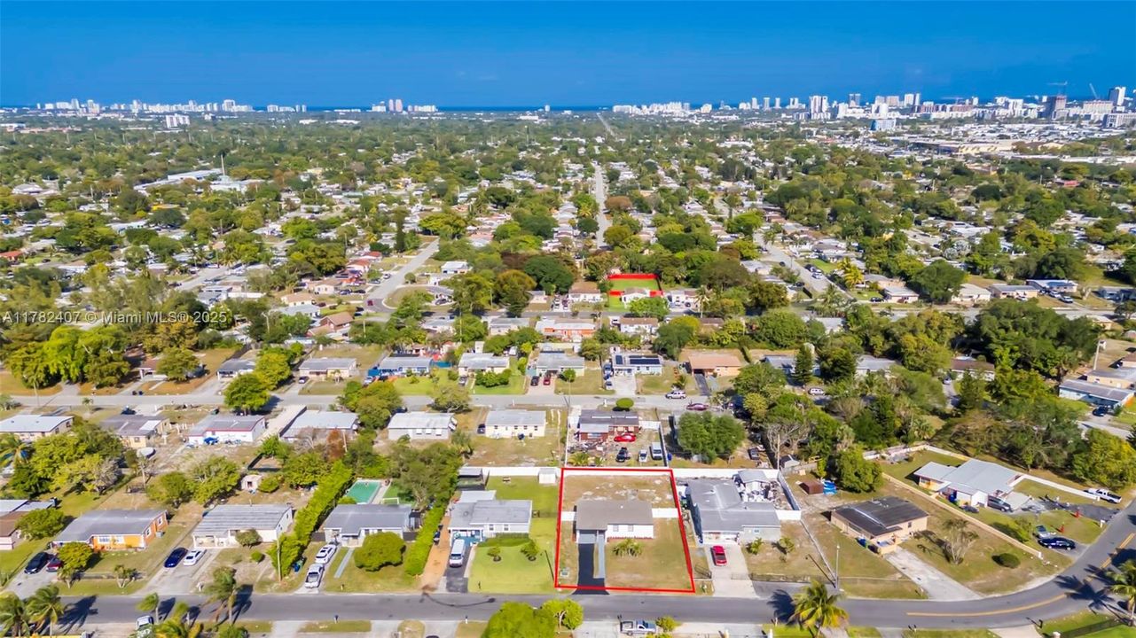 Недавно продано: $369,900 (2 спален, 1 ванн, 768 Квадратных фут)