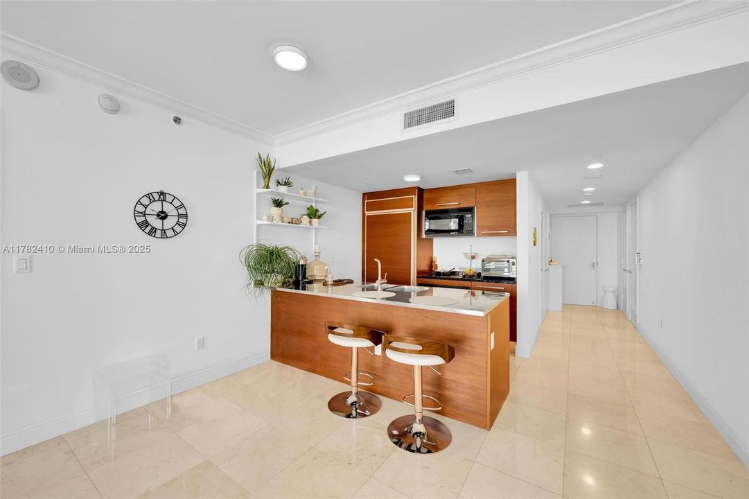 Vendido Recientemente: $715,000 (2 camas, 1 baños, 1086 Pies cuadrados)