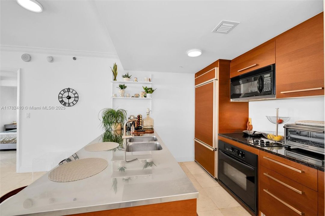 Vendido Recientemente: $715,000 (2 camas, 1 baños, 1086 Pies cuadrados)