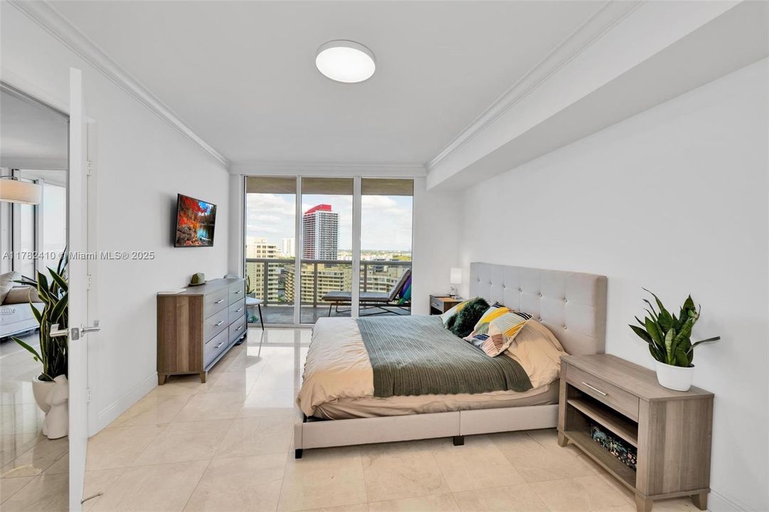 Vendido Recientemente: $715,000 (2 camas, 1 baños, 1086 Pies cuadrados)