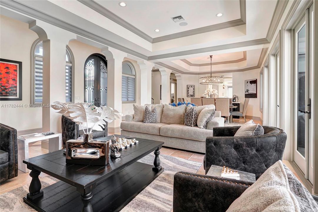 For Sale: $5,849,000 (6 beds, 4 baths, 0 Square Feet)