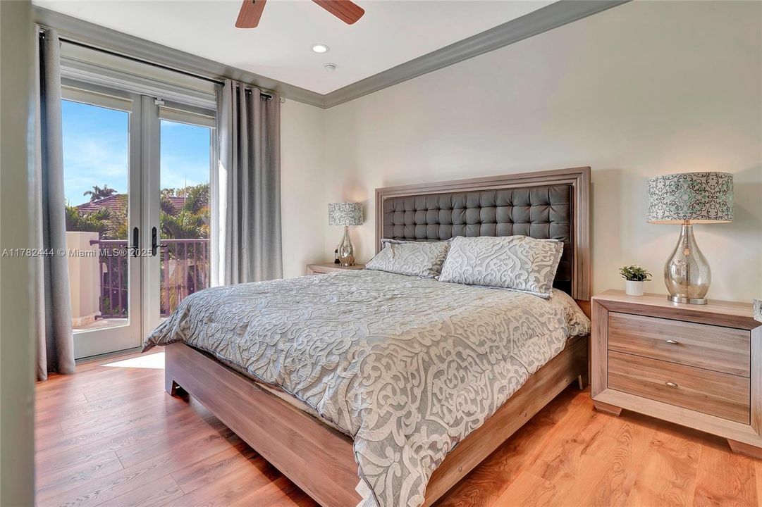 For Sale: $5,849,000 (6 beds, 4 baths, 0 Square Feet)