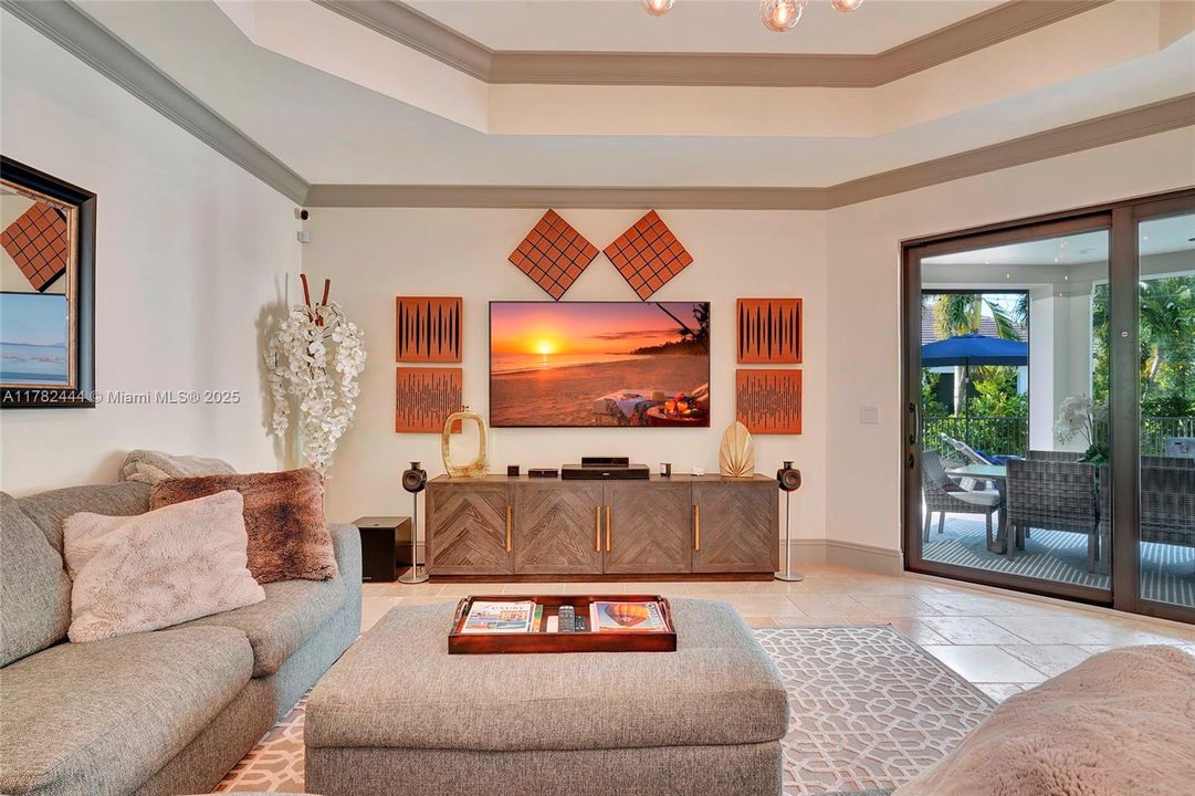 For Sale: $5,849,000 (6 beds, 4 baths, 0 Square Feet)