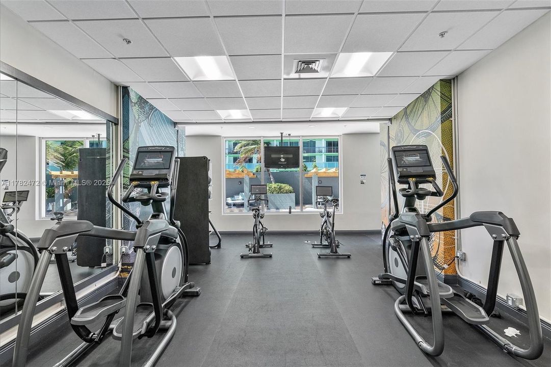 На продажу: $359,000 (1 спален, 1 ванн, 821 Квадратных фут)