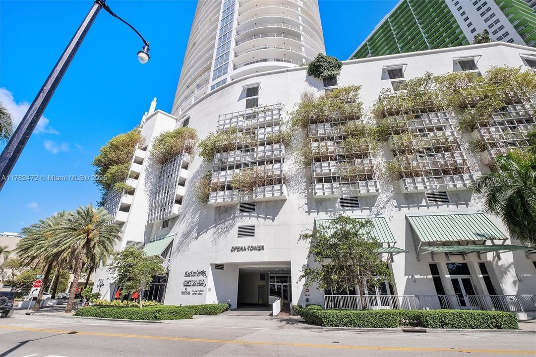 На продажу: $359,000 (1 спален, 1 ванн, 821 Квадратных фут)