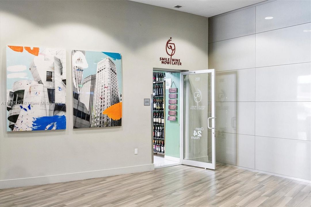 На продажу: $359,000 (1 спален, 1 ванн, 821 Квадратных фут)