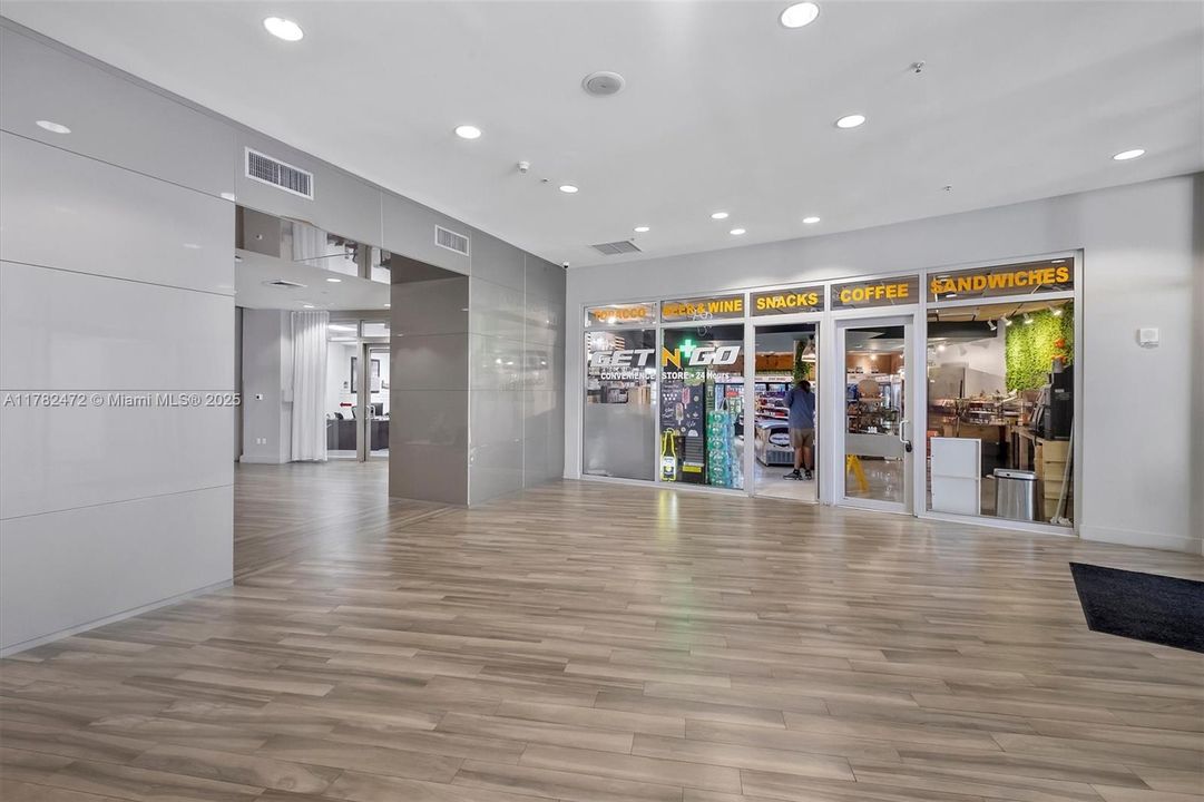 На продажу: $359,000 (1 спален, 1 ванн, 821 Квадратных фут)