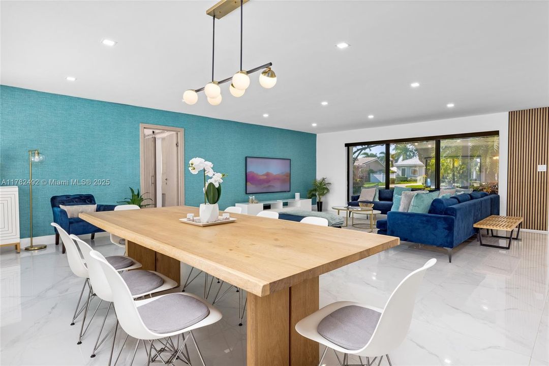 Recently Sold: $2,249,000 (4 beds, 4 baths, 2381 Square Feet)