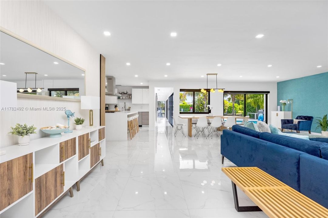 Recently Sold: $2,249,000 (4 beds, 4 baths, 2381 Square Feet)