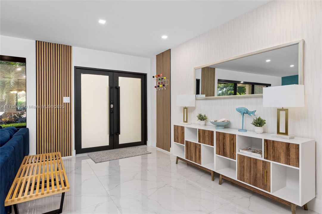 Recently Sold: $2,249,000 (4 beds, 4 baths, 2381 Square Feet)