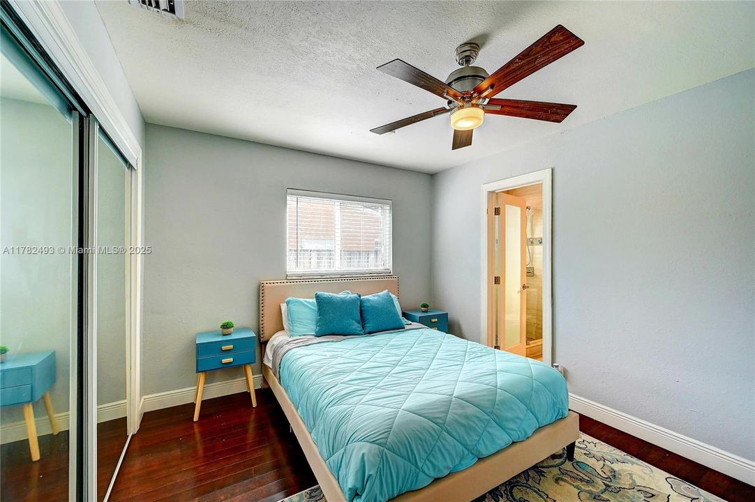 Recently Sold: $815,000 (4 beds, 2 baths, 2019 Square Feet)