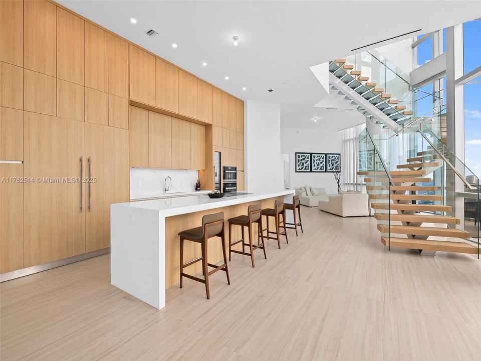 For Sale: $6,990,000 (4 beds, 5 baths, 4375 Square Feet)