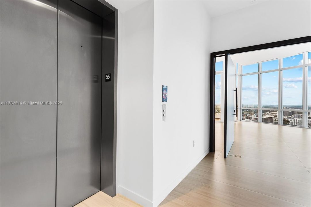 For Sale: $6,990,000 (4 beds, 5 baths, 4375 Square Feet)