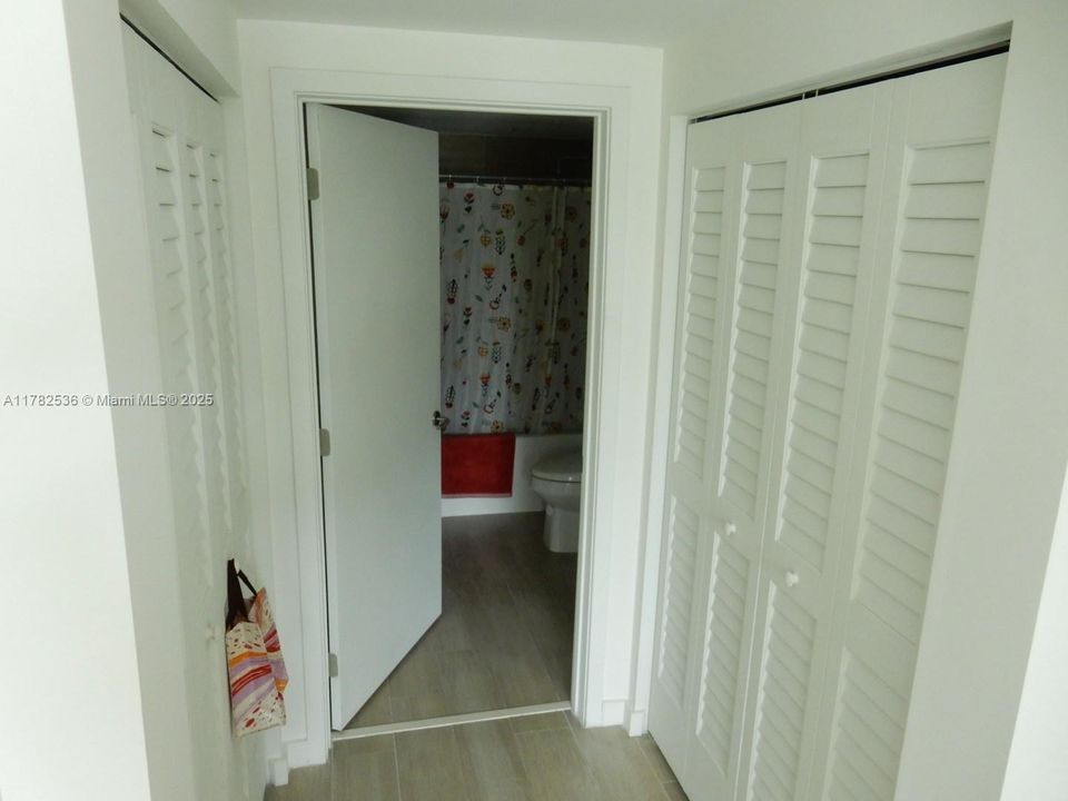 Недавно продано: $495,000 (1 спален, 2 ванн, 716 Квадратных фут)