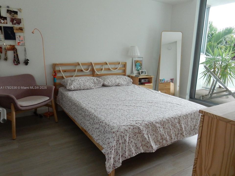 Недавно продано: $495,000 (1 спален, 2 ванн, 716 Квадратных фут)