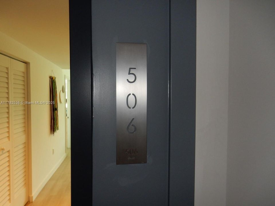 Недавно продано: $495,000 (1 спален, 2 ванн, 716 Квадратных фут)