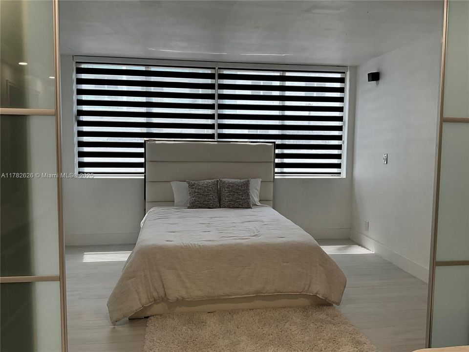 Vendido Recientemente: $359,000 (2 camas, 2 baños, 1106 Pies cuadrados)