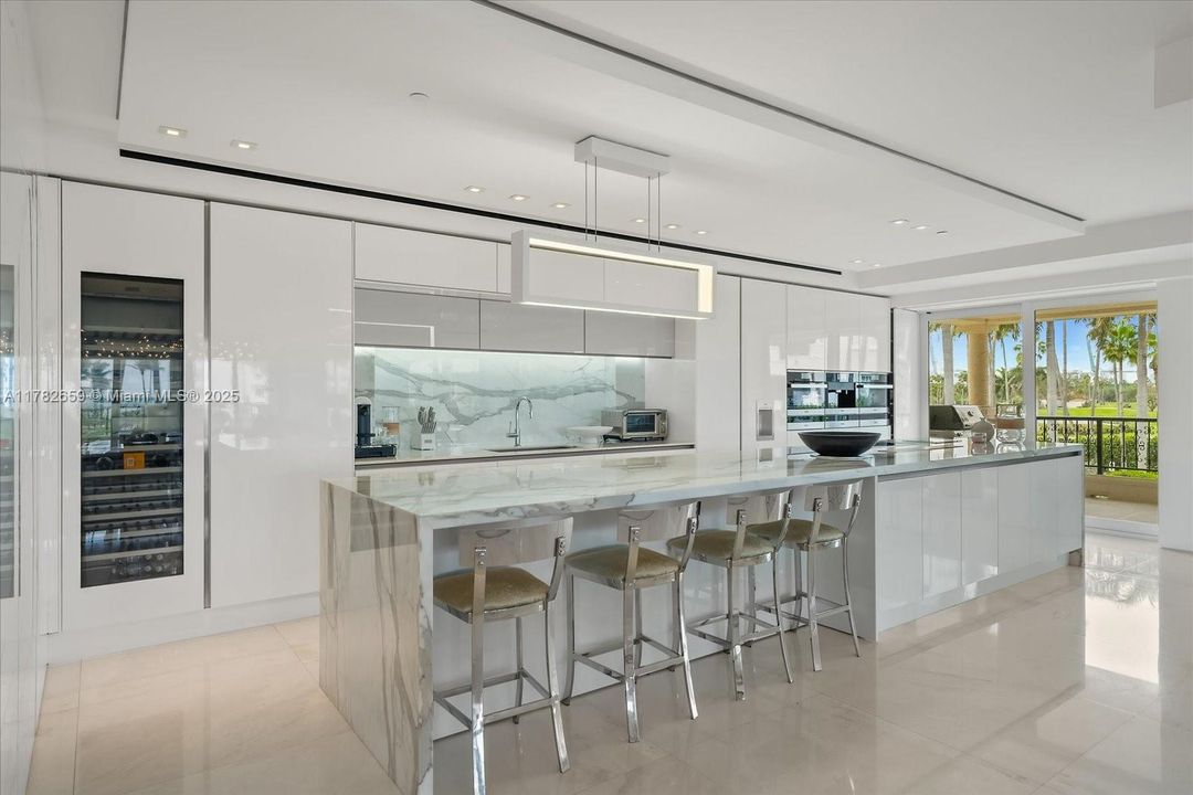 For Sale: $11,500,000 (4 beds, 3 baths, 3580 Square Feet)