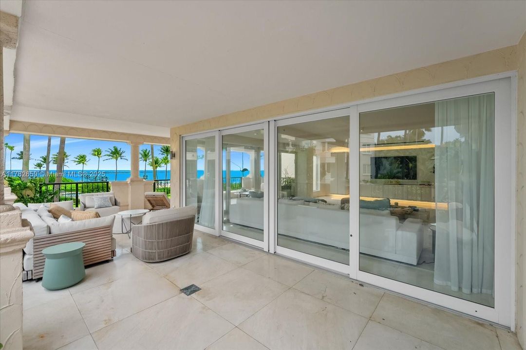 For Sale: $11,500,000 (4 beds, 3 baths, 3580 Square Feet)