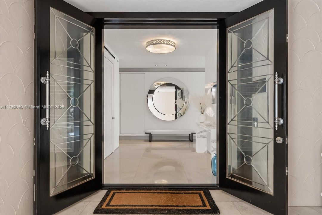 For Sale: $11,500,000 (4 beds, 3 baths, 3580 Square Feet)