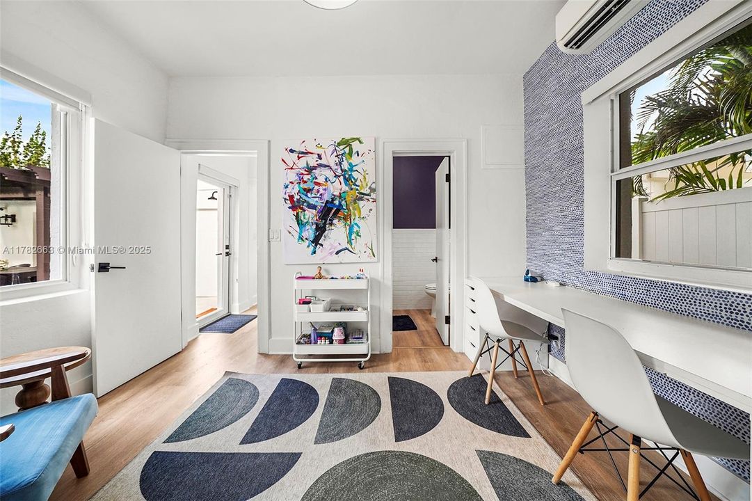 For Sale: $4,747,000 (4 beds, 4 baths, 2846 Square Feet)