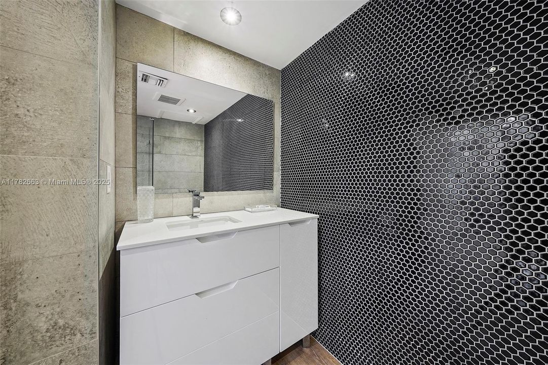 Ground Floor Guest Bath