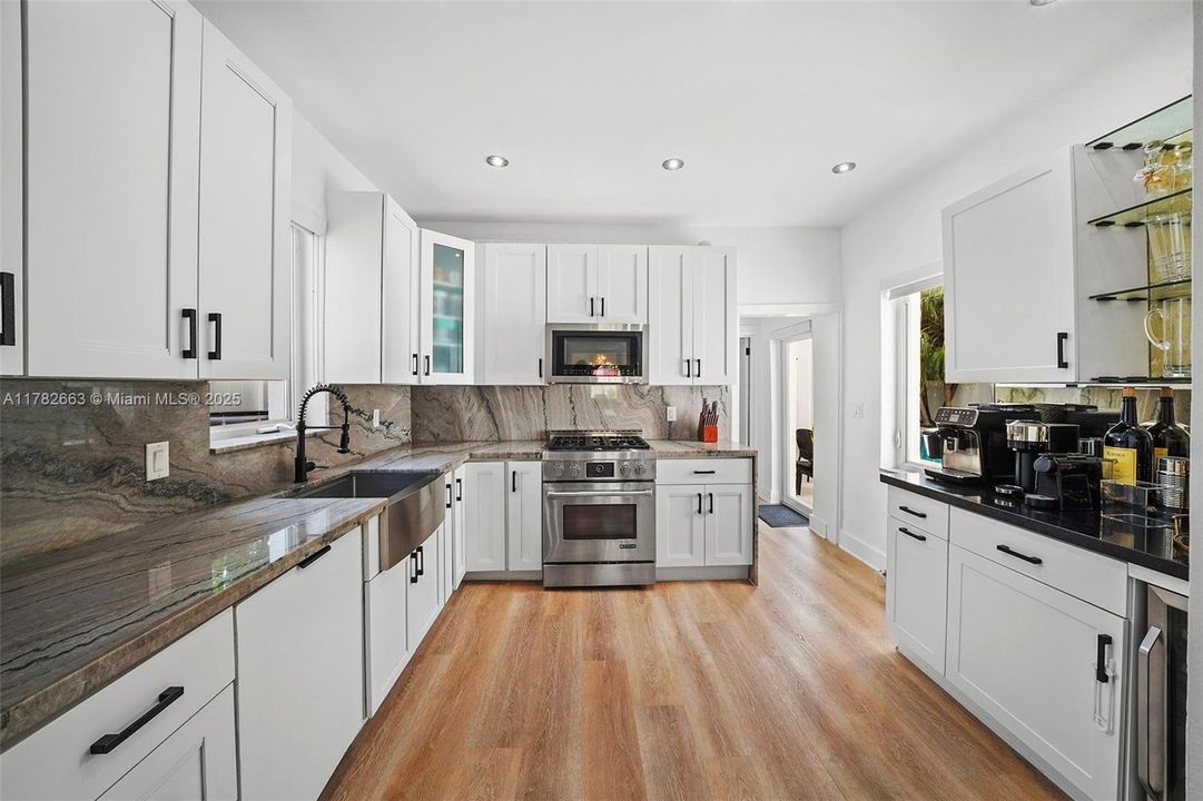 For Sale: $4,747,000 (4 beds, 4 baths, 2846 Square Feet)